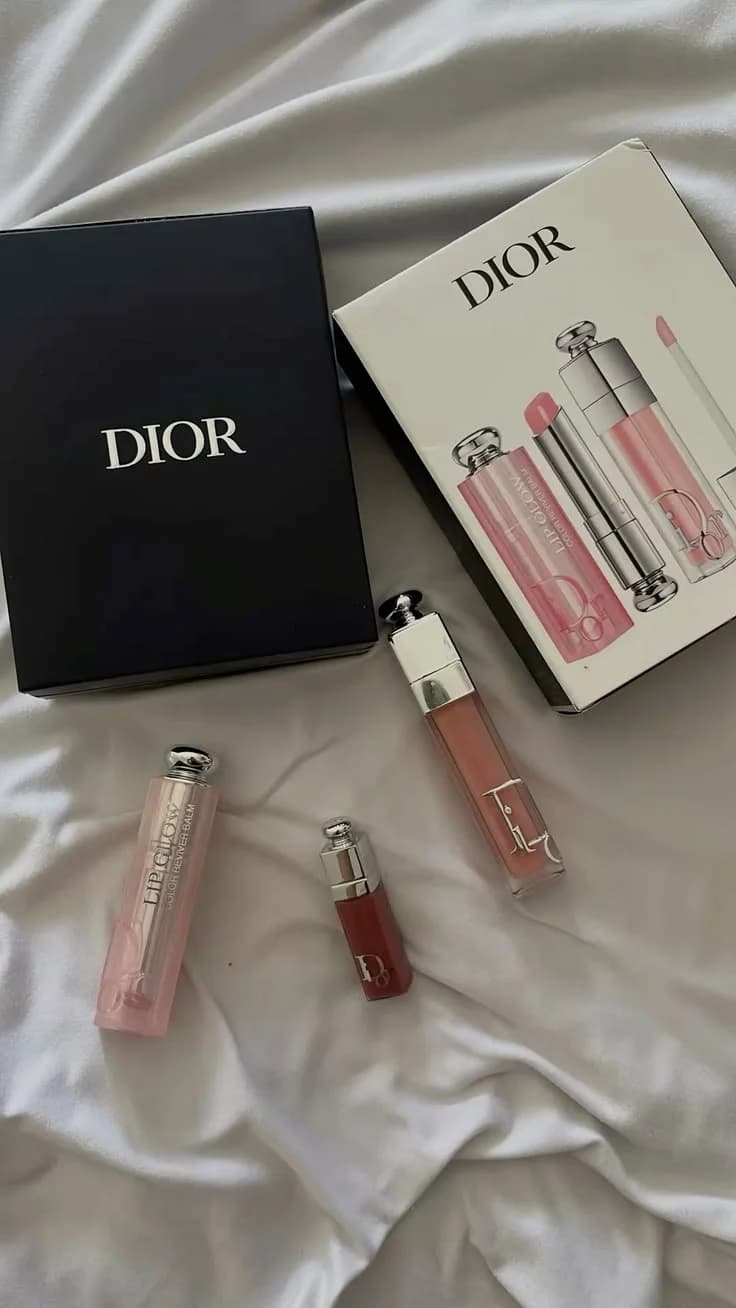 Christian Dior Lip Makeup Set (as shown in image) - PR product view 1