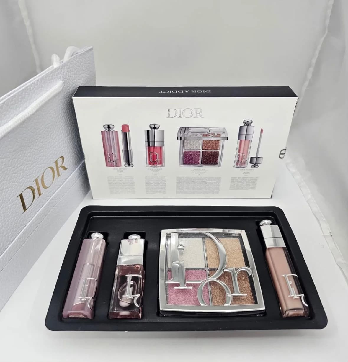 Dior Multi-Product Makeup Gift Set (as shown in the image) - PR product view 1